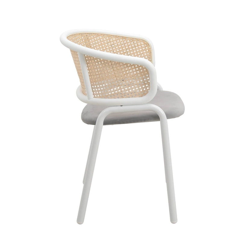 Chaise de salle à manger moderne et élégante avec dossier en rotin et pieds en acier